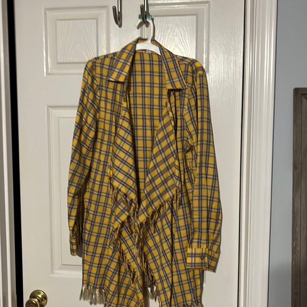 Like new Yellow plaid shacket